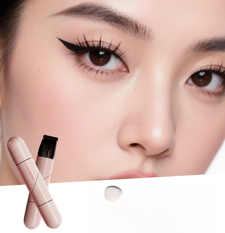 Double-Ended Eyeliner Stamp for Beginners – Waterproof, Sweat-Proof & Smudge-Proof
